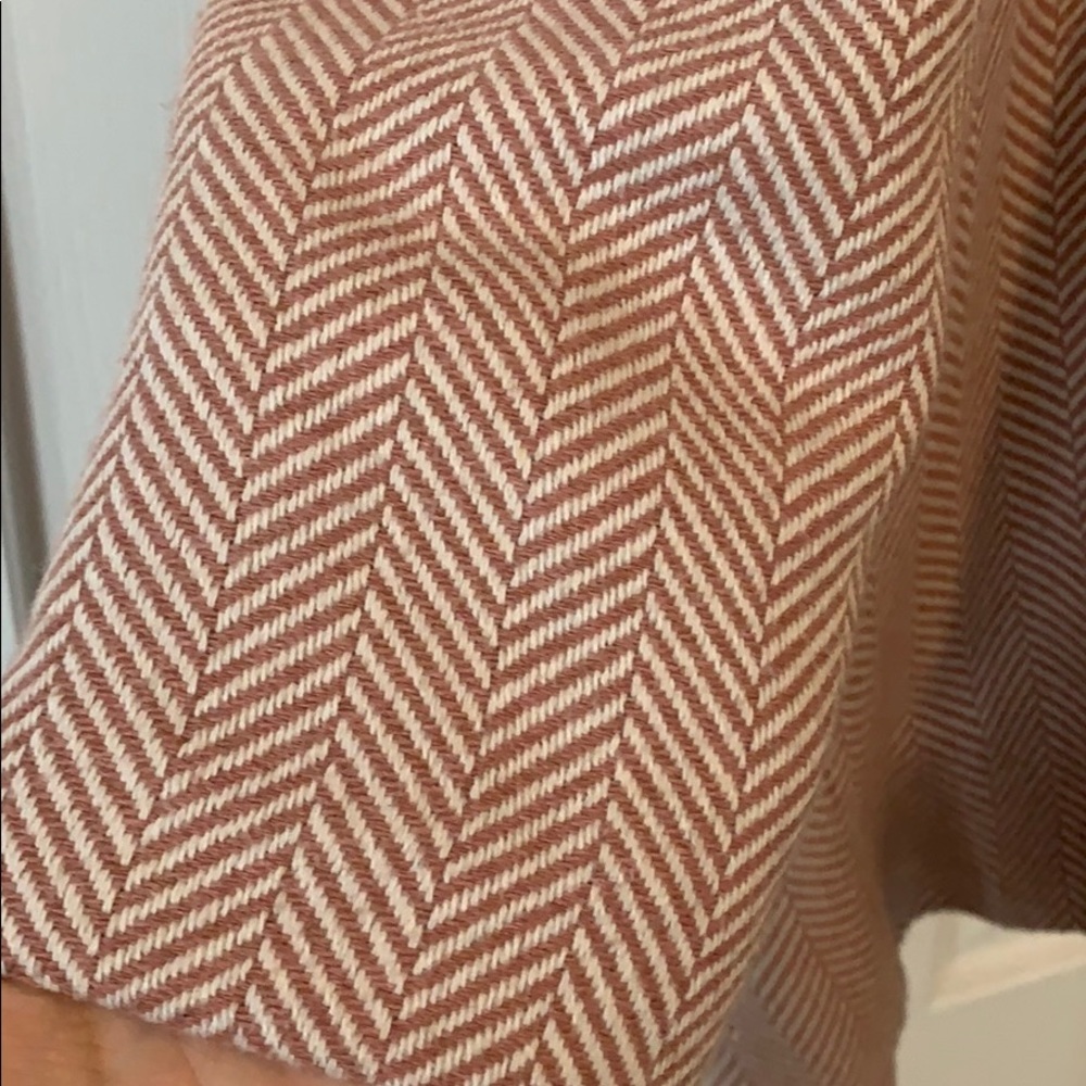 Herringbone pattern Peacoat - Picture 3 of 3